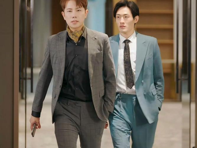 真假千金&攤牌了，我的三個哥哥是頂級大佬(全集)